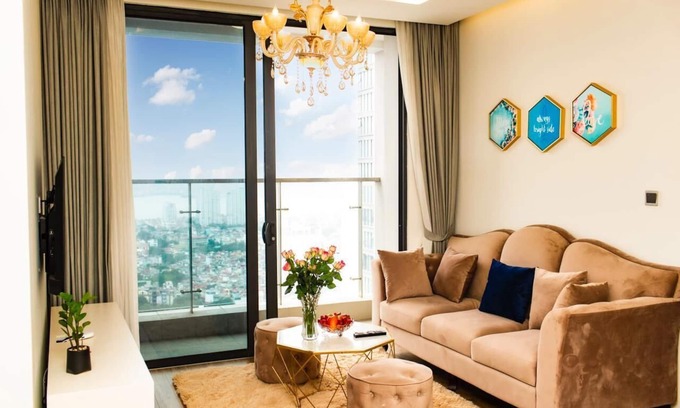 Ngoc Khanh Condo | Amazing views at Vinhomes Metropolis