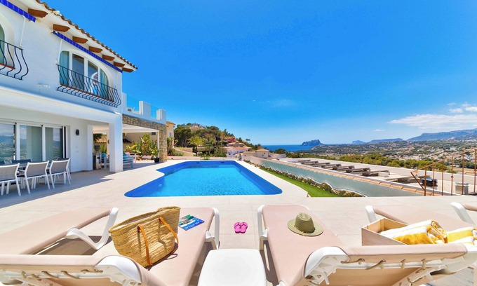 Paichi Villa | Amazing views, private pool, sleeping up to 5 guests in Moraira.