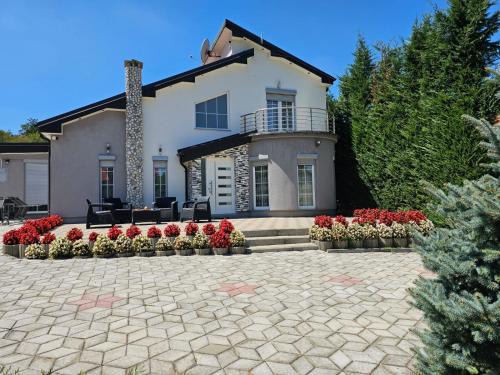 Shalë Villa | Amazing Villa with pool nearby Shtime - Ferizaj