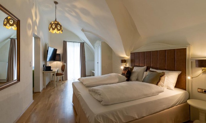 Wels Hotel | Amedia Plaza Wels, Trademark Collection by Wyndham