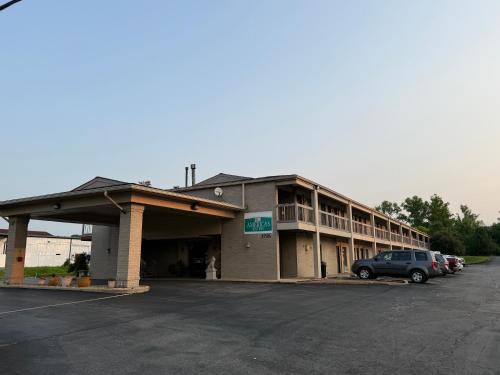 Allenton Hotel | America's Best Inn & Suites Eureka