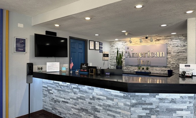 Southwest Area Hotel | American Inn Cedar Rapids South