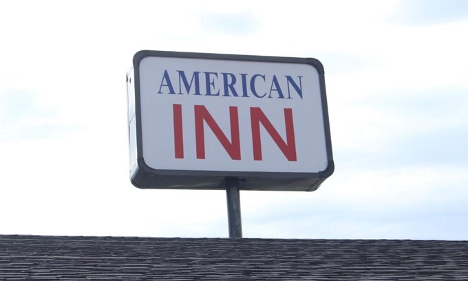 Pratt Hotel | American Inn Motel