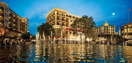 Downtown House | Americana At Brand Glendale California