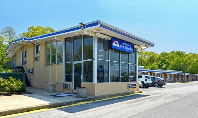 Nesconset Hotel | Americas Best Value Inn Smithtown/Long Island