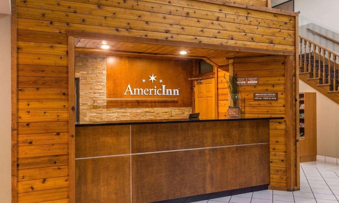 Boscobel Hotel | AmericInn by Wyndham Boscobel