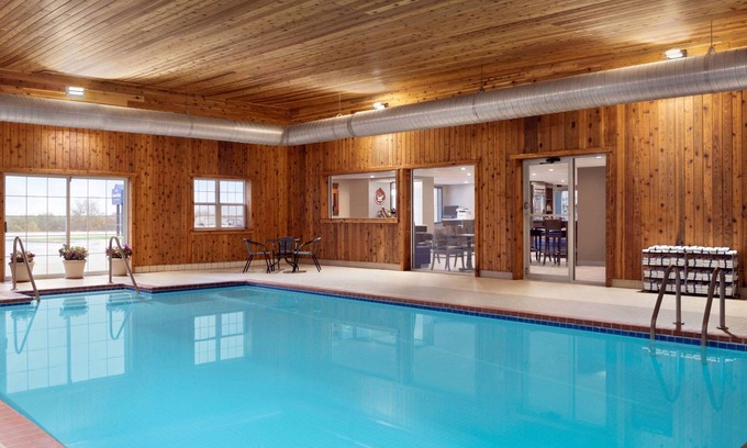Dodgeville Hotel | AmericInn by Wyndham Dodgeville