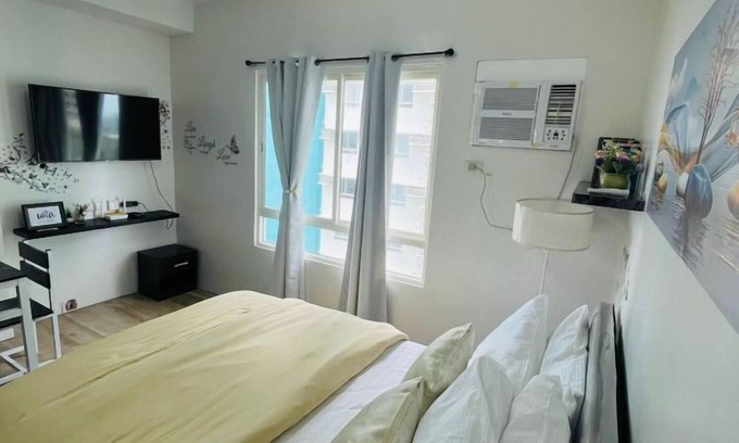 Bacolod Apartment | Amourette’s Studio at Mesavirre Garden Résidences