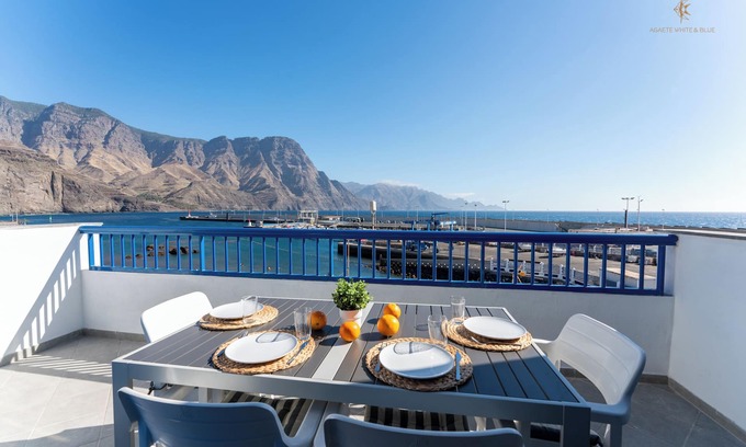 Puerto de las Nieves Apartment | Amplio Alojamiento, Situado en Primera Línea de Playa y Vistas a los Acantilados