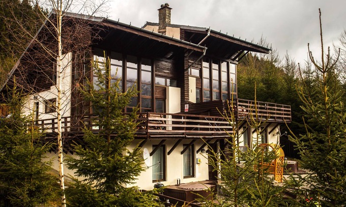 Azuga Villa | An Idyllic Retreat On The Edge Of Transylvania