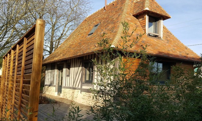 Coudray-Rabut Cottage | AN INDEPENDENT HOUSE FOR 4 PEOPLE AT PONT L'EVEQUE, BETWEEN HONFLEUR AND DEAUVILLE