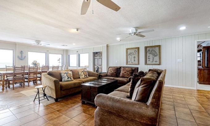 Port Isabel House | Anchors Away at North Shore
