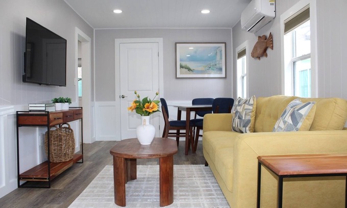 Tarpon Springs Cottage | Anclote River casita, vacation rental.Tarpon Springs,FL