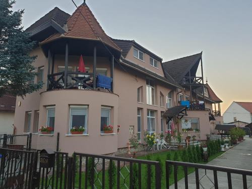 Harkany House | Anda vendégház