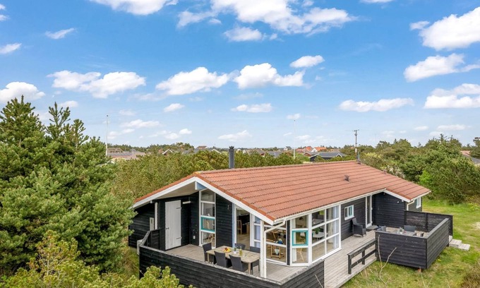 Nørre Lyngvig House | "Andrie" - 800m from the sea by Interhome