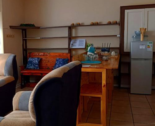 Colesberg Apartment | Angelina Victoria Overnight