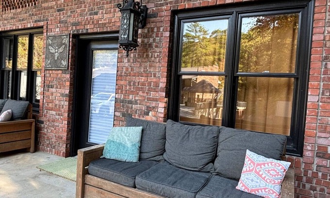 Eureka Springs Apartment | Angels in the Ozarks Suite 103