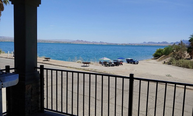 Havasu Lake House | Angie's Waterfront Retreat located at Havasu Landing Resort