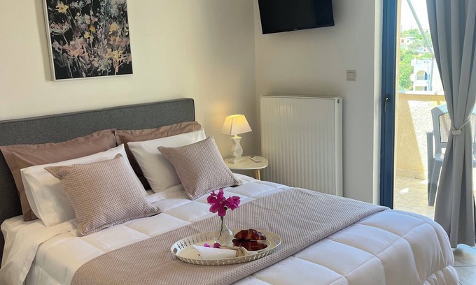 Souvala Apartment | Angie’s Serenity Apartment! Where you leave all your worries behind !