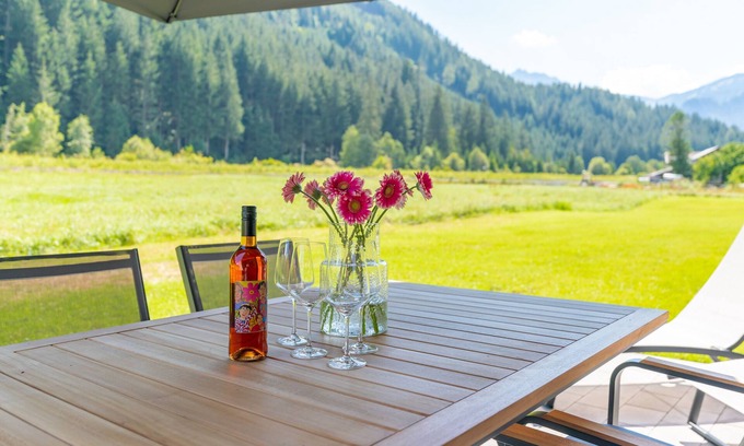 Wald im Pinzgau Ski Chalet | Animal-friendly lodge near ski resort
