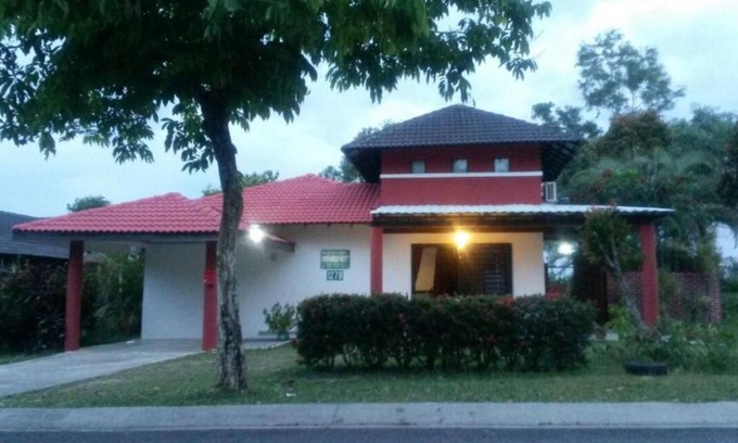 Alor Gajah Villa | Ann Homestay Villa 893