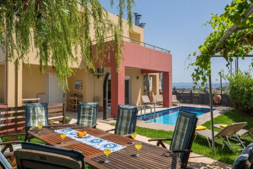 Kato Galatas Villa | Anna Boutique Villa
