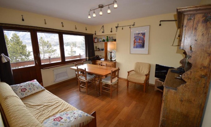 Celerina-Schlarigna Apartment | Anna House