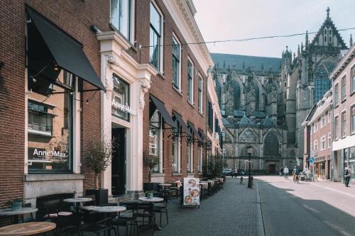 Neude Janskerkhof en Domplein Hotel | Anne&Max Boutique Hotel