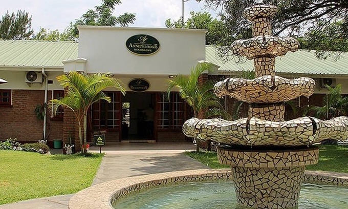Blantyre Cabin | Annie's Lodge Blantyre