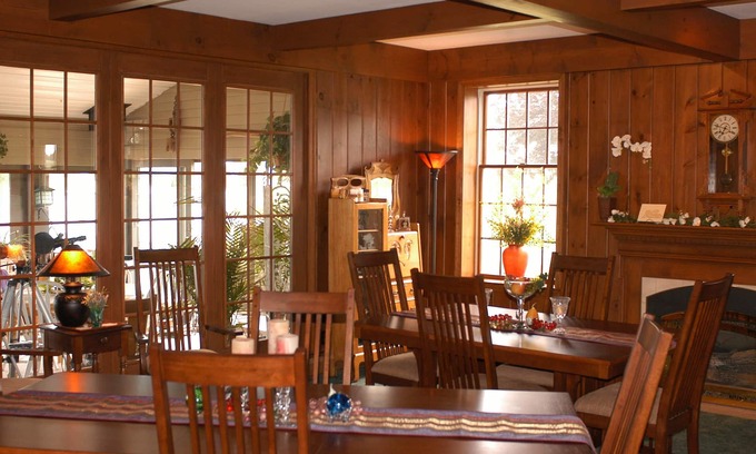 Annville Bed & Breakfast | Annville Inn Bed and Breakfast