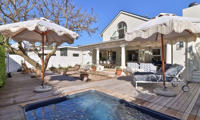 Voelklip Villa | Ant's Nest | Private garden | Plunge pool