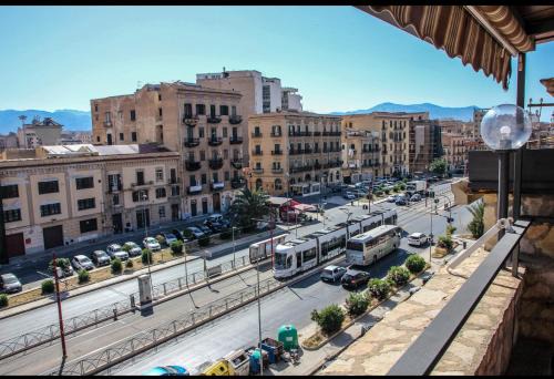 Corso dei Mille - Sant'Erasmo House | Anthony Apartments Central Station