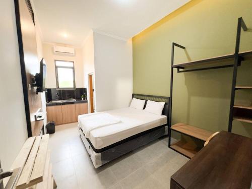 Pekayon Jaya Apartment | AP Living Grand Kamala Lagoon Bekasi