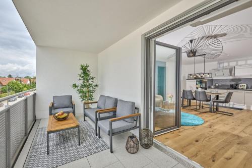 Straubing Apartment | apanoxa homes I XXL Balkon I Kinderspielplatz I Boutique Apartment