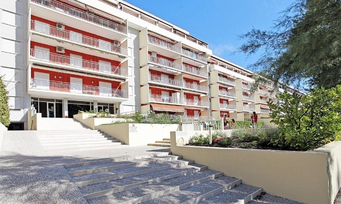 Porto Santa Margherita Apartment | Apartment in Porto Santa Margherita by Beach