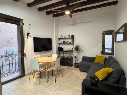 Sant Joan de Les Abadesses Apartment | Apartament al centre històric
