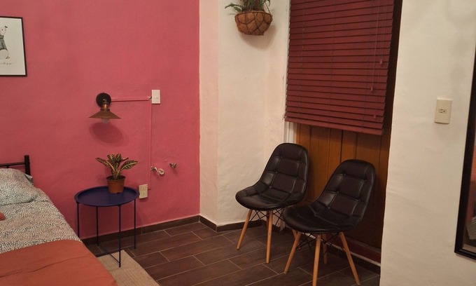 Downtown Queretaro Apartment | Apartamento en Casona Colonial en Querétaro, México con Desayuno Continental