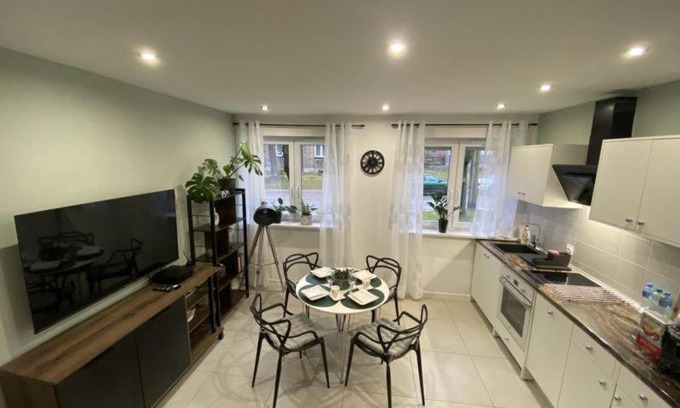 Zabrze Apartment | Apartament Błogi Sen III - komfortowy nocleg w spokojnej lokalizacji