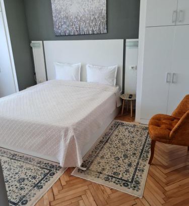 Gherla Apartment | Apartament Central