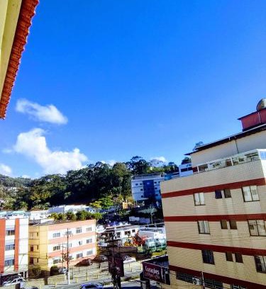 Teresopolis Apartment | Apartamento ótima localização, prédio sem elevador