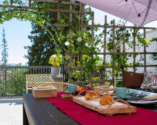 Barrio de la Vega Apartment | Apartamento amplio con gran terraza y vistas