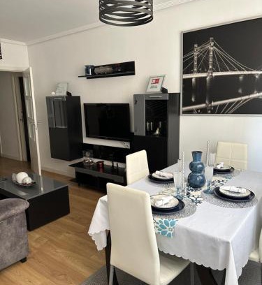Castro Urdiales Apartment | Apartamento Castro Holidays - con Parking incluido