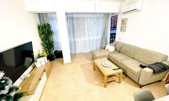 Parque Ayala Apartment | Apartamento centro playa estación de tren