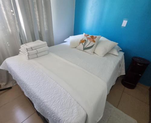 Sao Sebastiao Apartment | Apartamento completo com Wi-Fi, garagem em condomínio - Ideal para estadias tranquilas