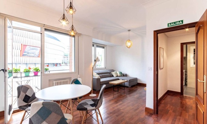 Basurtu Apartment | Apartamento con Vistas al Estadio San Mamés