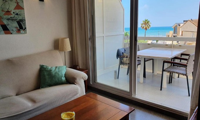Puig Apartment | apartamento con vistas al mar a pocos metros de la playa