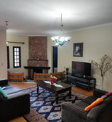 Vista Alegre Apartment | Apartamento conforto