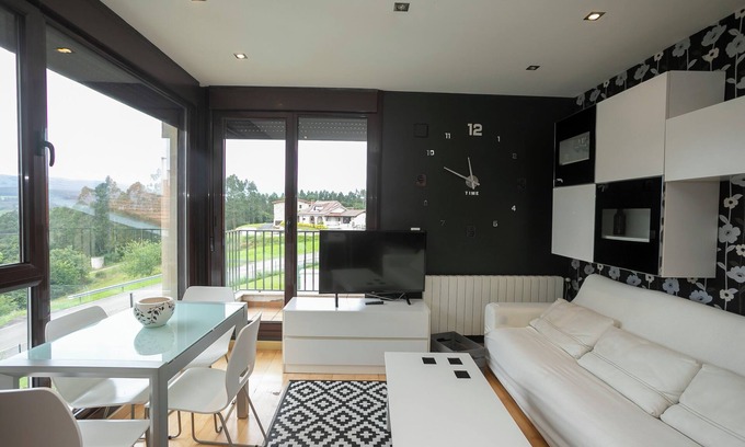 Valoria Apartment | Apartamento en Valoria con piscina