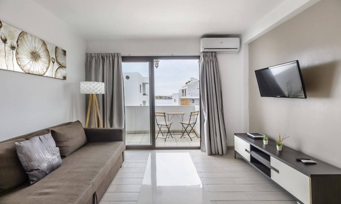 Figueretas Apartment | Apartamento Esmeralda en Ibiza! 302