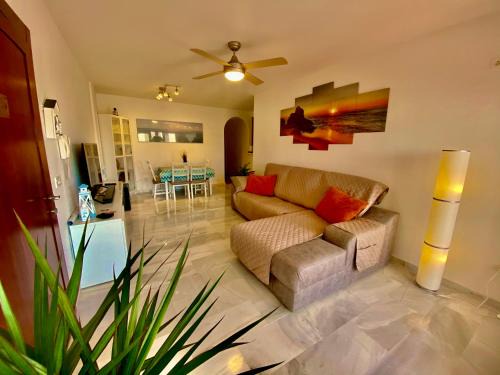 Carboneras Apartment | Apartamento Familiar Torre del Rayo